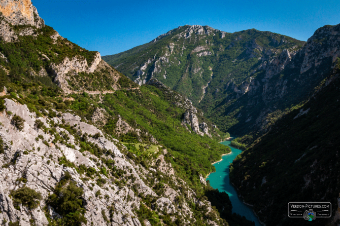 Visite virtuelle d’adboard rafting dnas le verdon Visite virtuelle rafting verdon