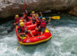 groupe de personnes profitent du rafting verdon